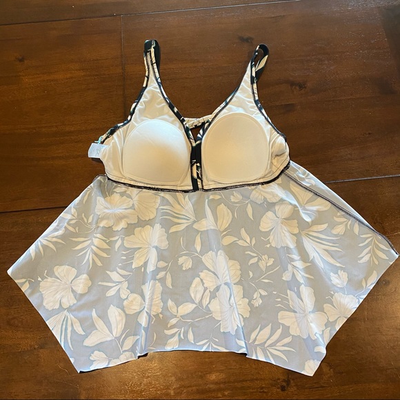 Over the Shoulder Tankini Top Black Floral - Picture 10 of 12